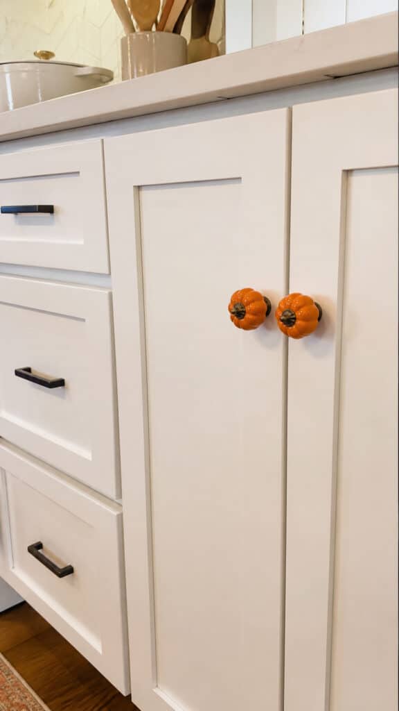 Festive Cabinet and Drawer Pulls