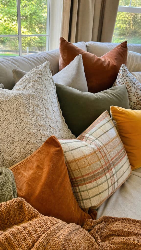 Create A Textured Pillow Paradise