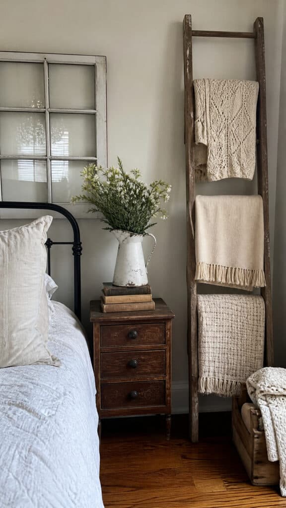 Vintage Décor and Antique Finds