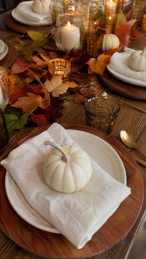 Personalized Place Settings with Name Cards