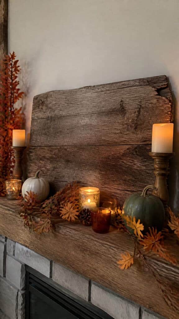 Design with a Seasonal Sign or Mirror
