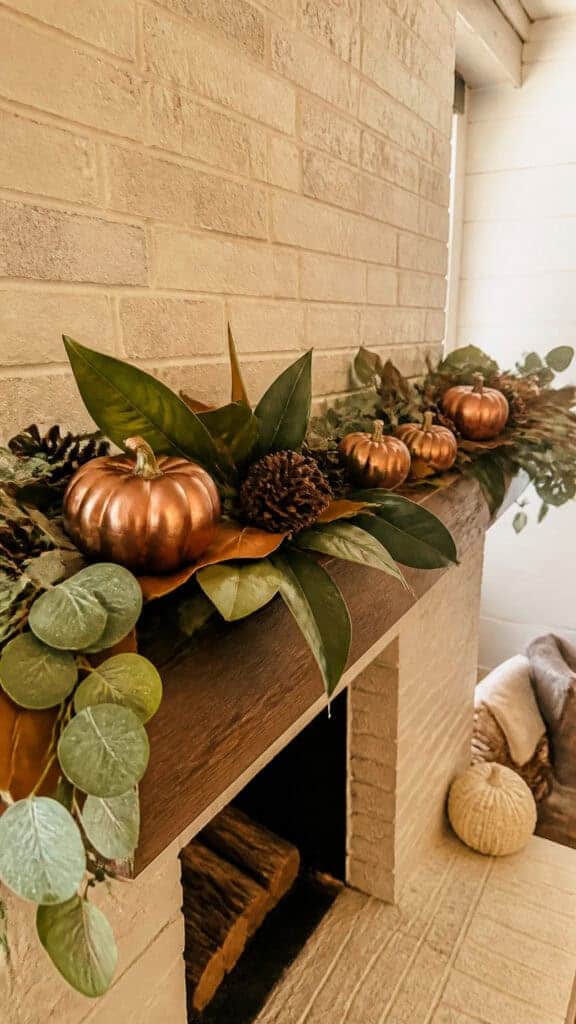 Classic Eucalyptus and Magnolia Leaf Garland