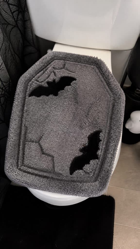 Tombstone Toilet Lid Cover