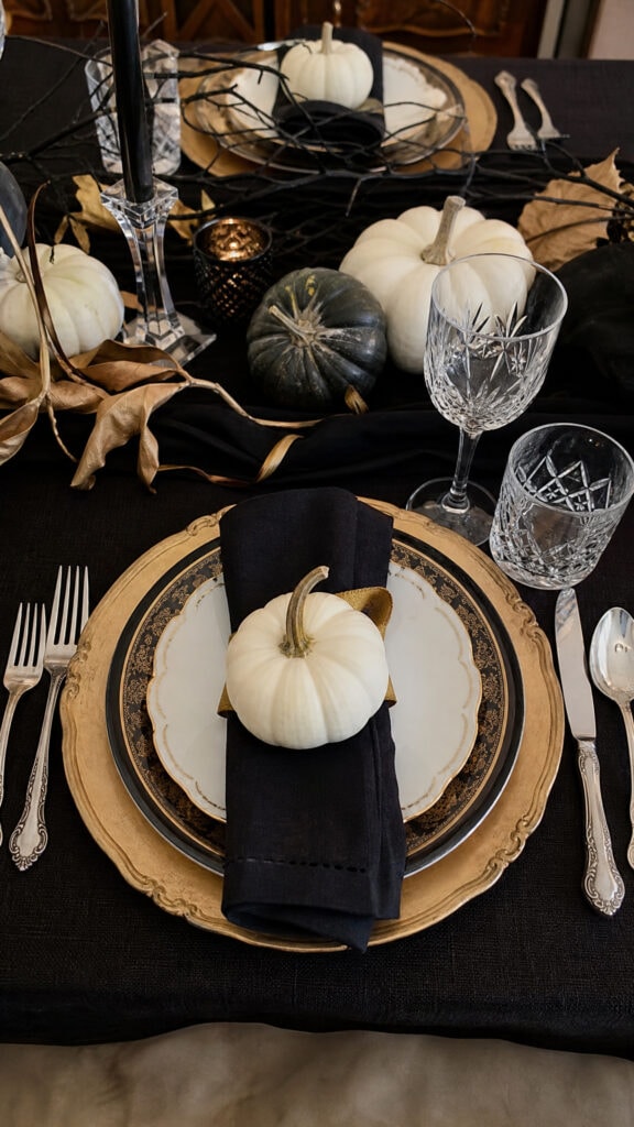 Place Settings That Impress Your Guests
